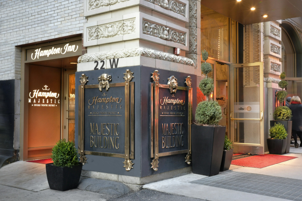 photo 1 of Hampton Inn Majestic Chicago Theatre District
