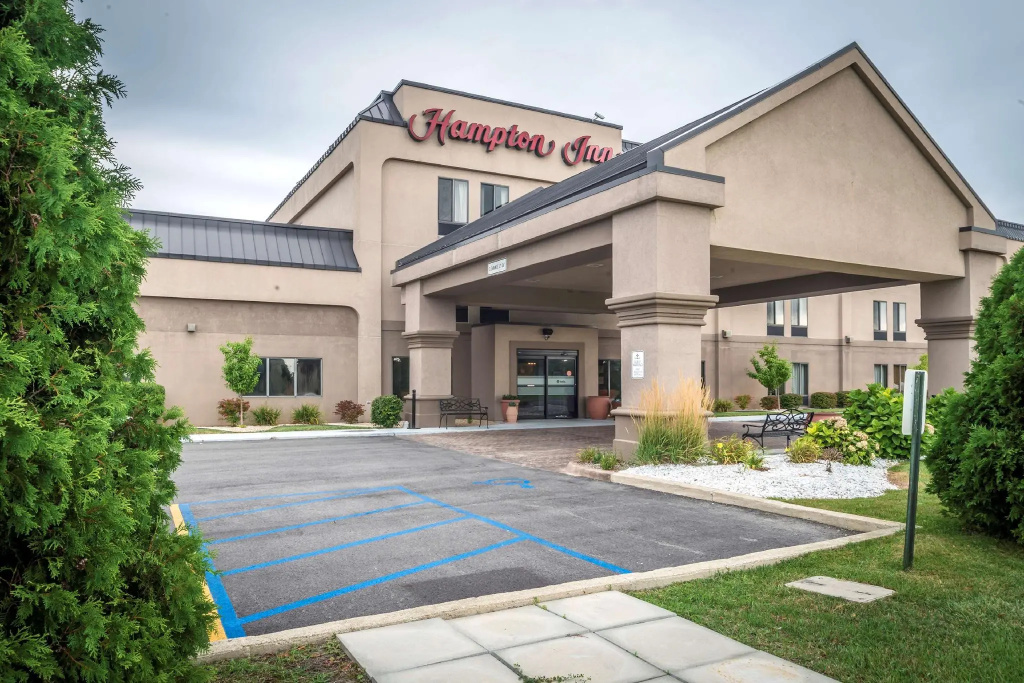 photo 1 of Hampton Inn Monroe