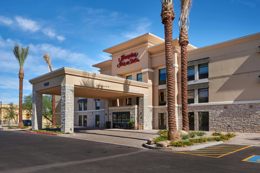 photo 1 of Hampton Inn & Suites Phoenix/Scottsdale on Shea Boulevard