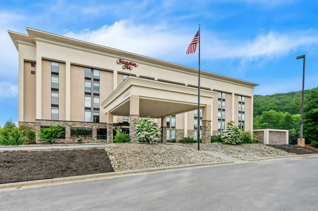 photo 1 of Hampton Inn Princeton