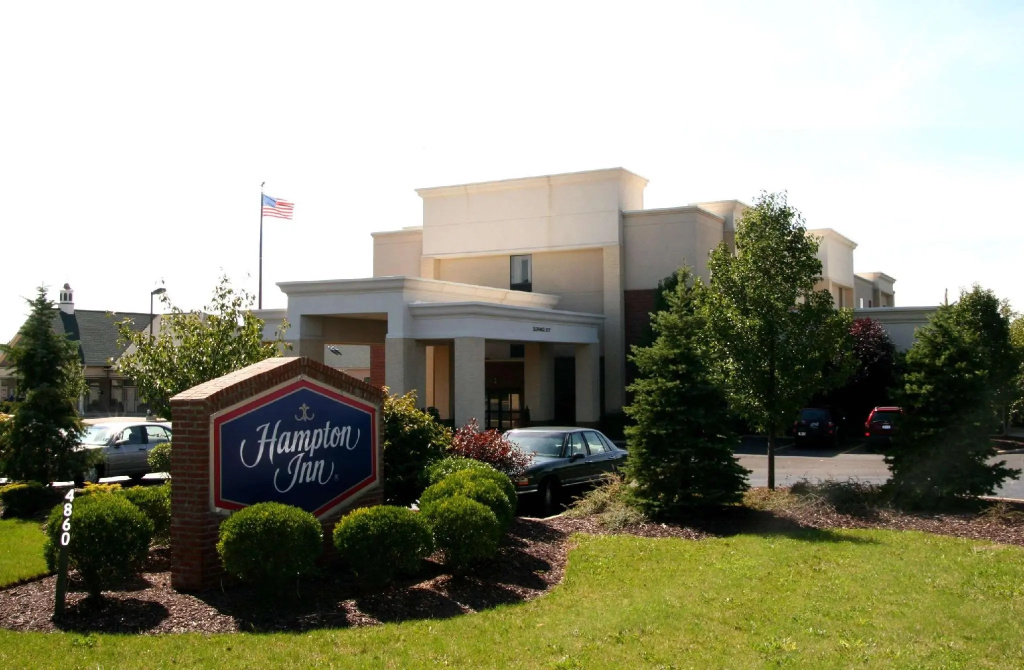 photo 1 of Comfort Inn, Cleveland South - Richfield