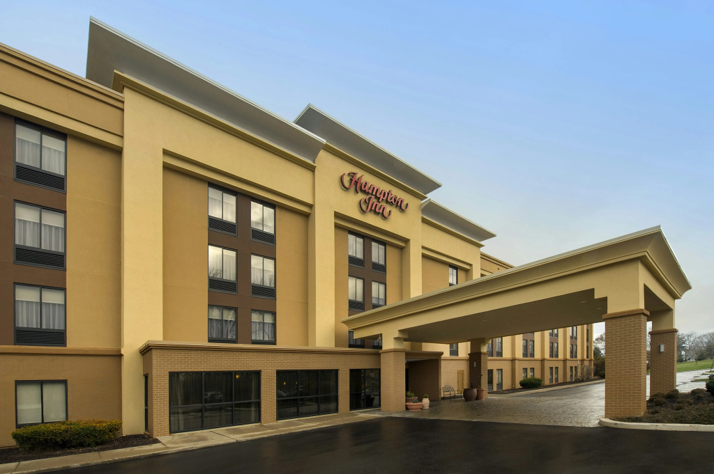 photo 1 of Hampton Inn Rochester-Greece