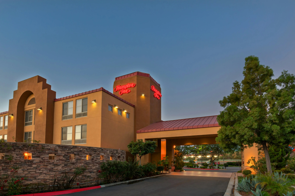 photo 1 of Hampton Inn San Marcos, CA