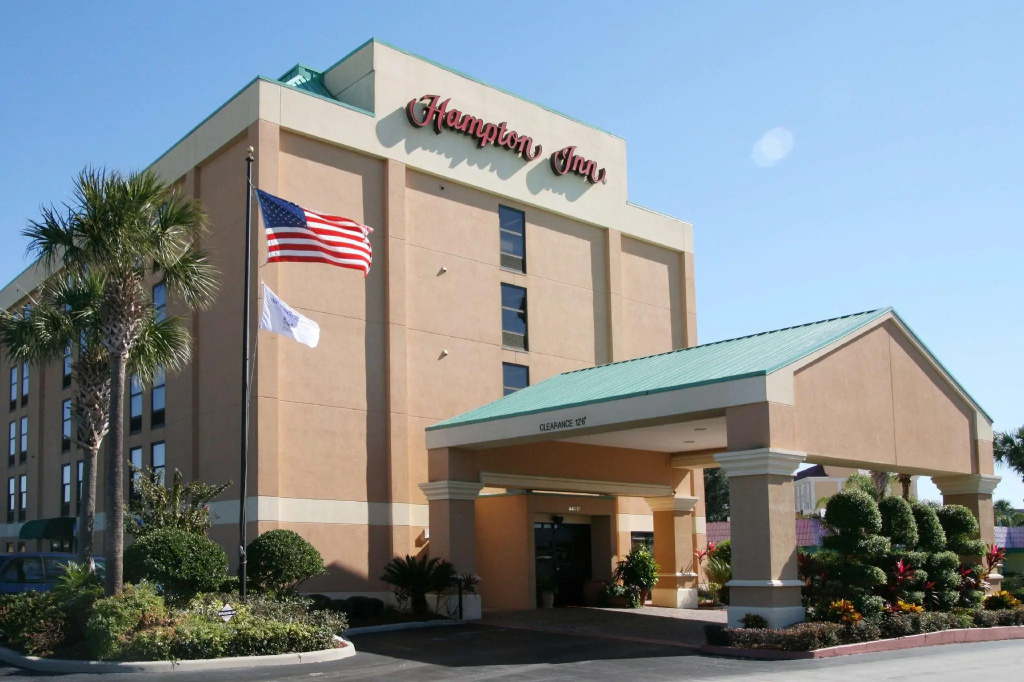 photo 1 of Hampton Inn Orlando-Maingate South