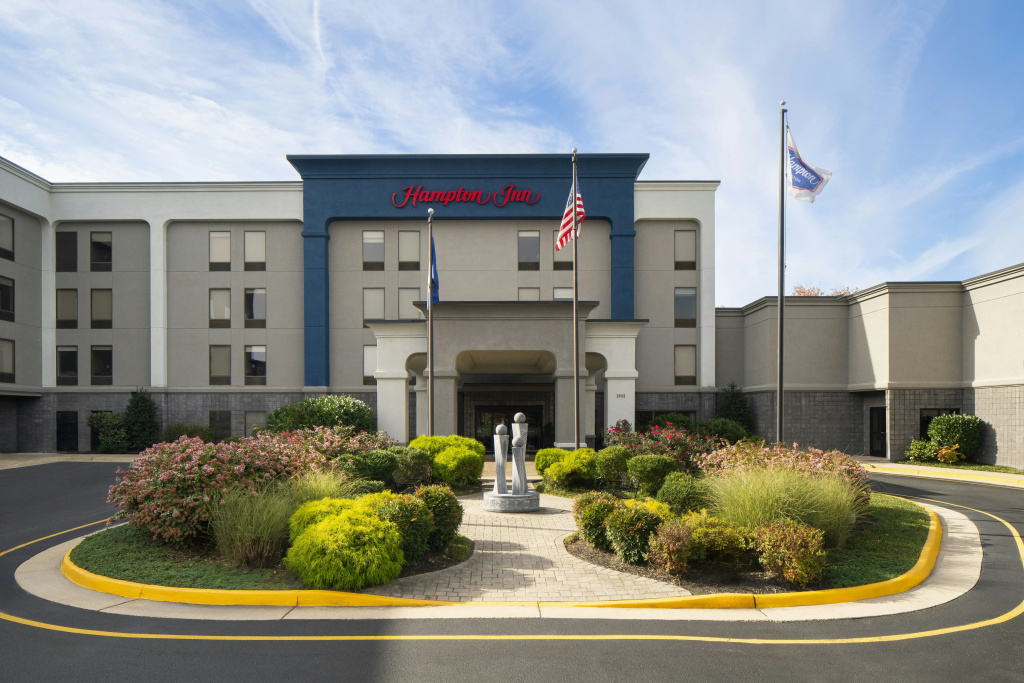 photo 1 of Hampton Inn Stafford/Quantico & Conference Center