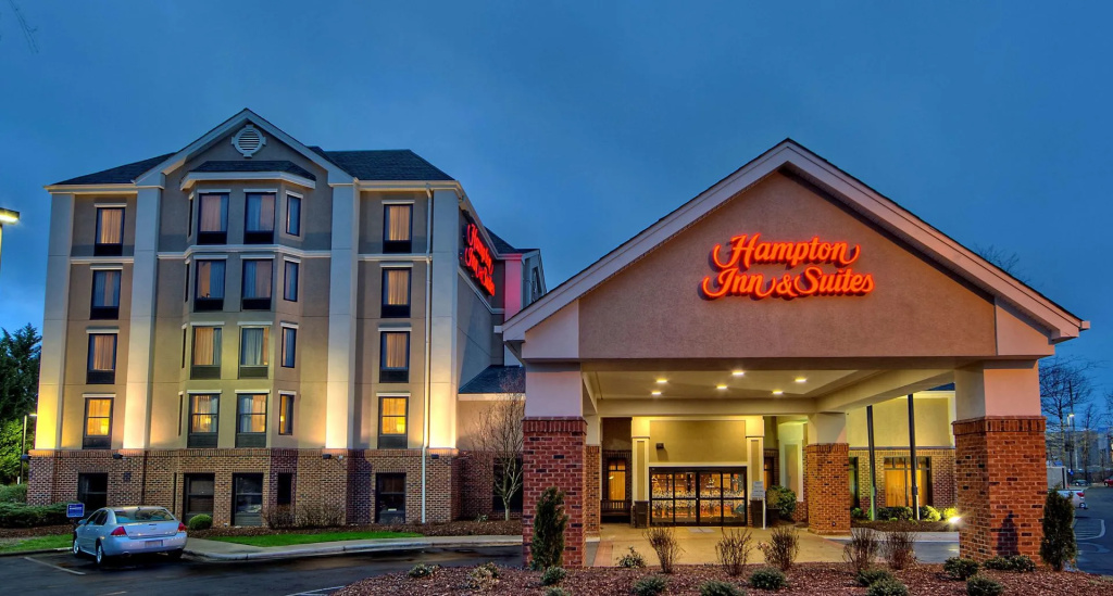 photo 1 of Hampton Inn & Suites Asheville I-26