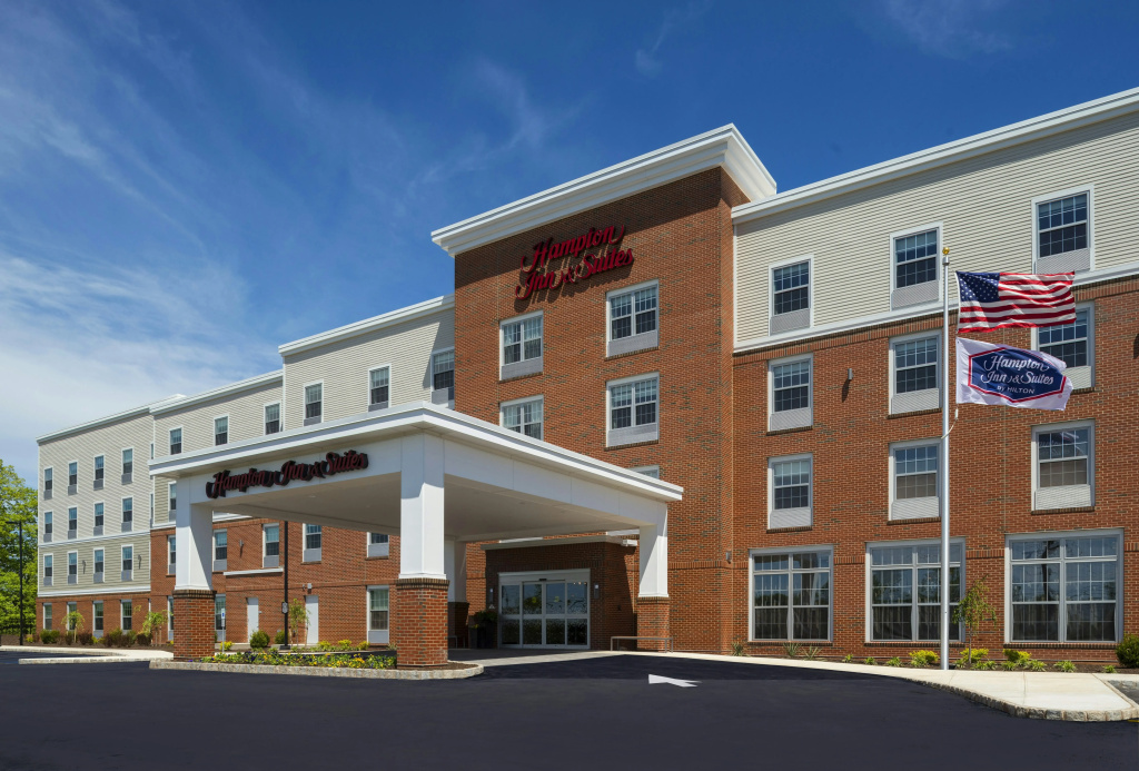 photo 1 of Hampton Inn & Suites Bridgewater