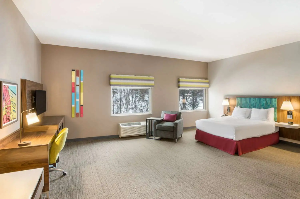 photo 1 of Hampton Inn & Suites by Hilton Houghton