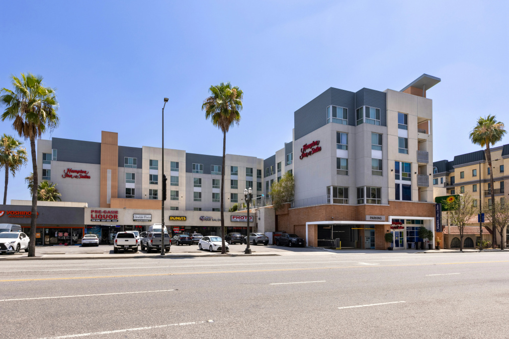 photo 1 of Hampton Inn & Suites Los Angeles - Glendale