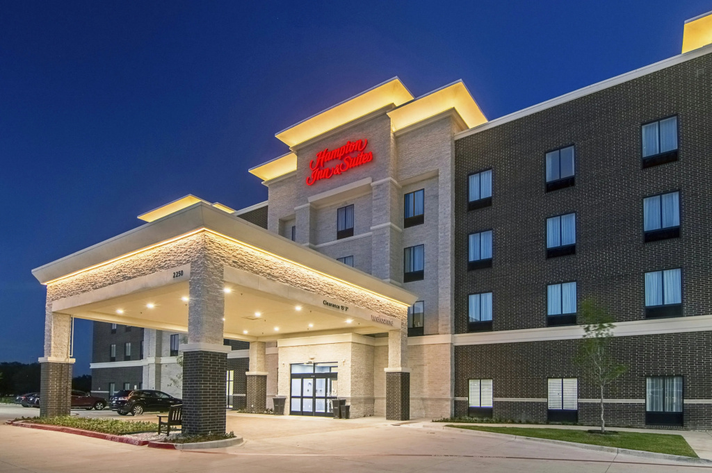 photo 1 of Hampton Inn & Suites Dallas/Richardson