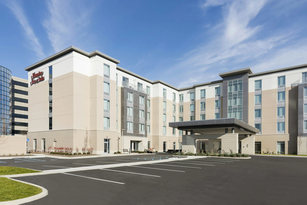 photo 1 of Hampton  Inn & Suites Indianapolis-Keystone