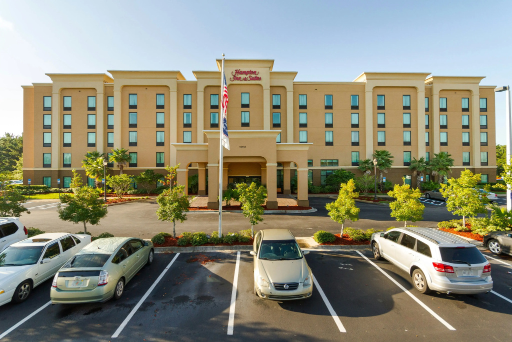photo 1 of Hampton Inn Suites Jacksonville Airport