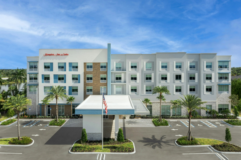 photo 1 of Hampton Inn & Suites Naples South