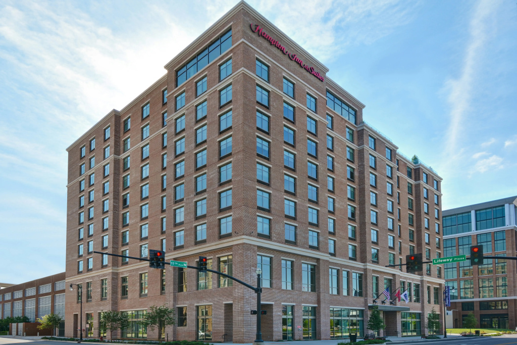 photo 1 of Hampton Inn & Suites Nashville Downtown Capitol View