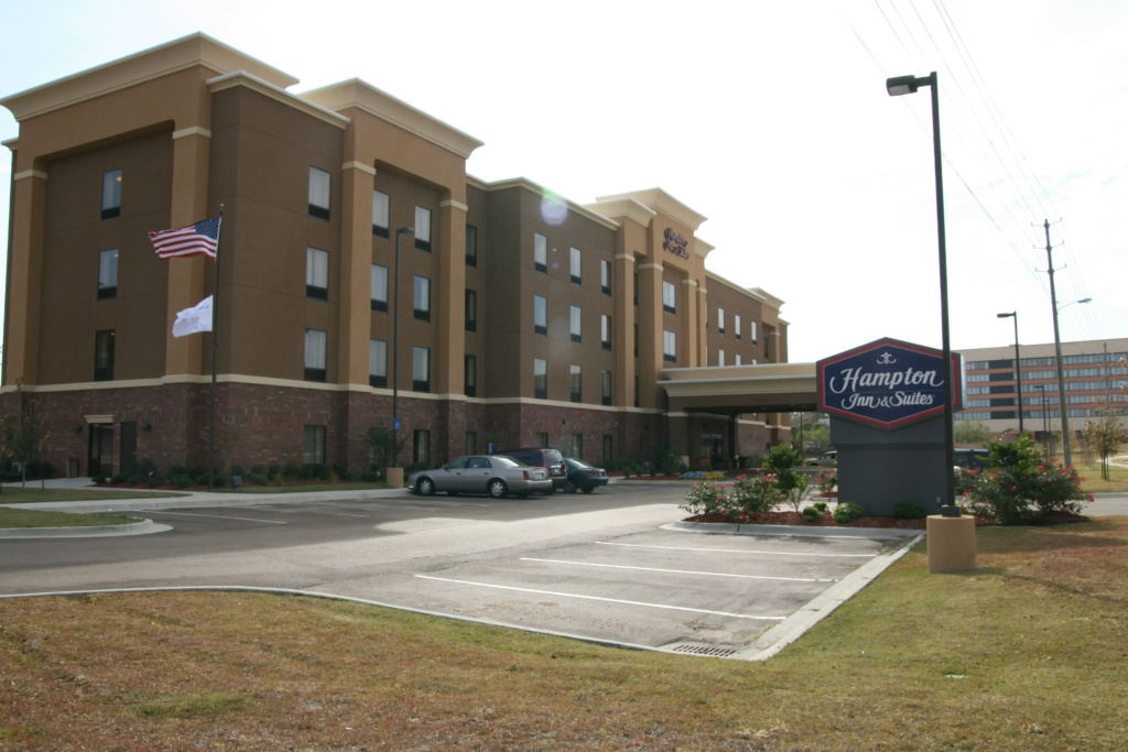 photo 1 of Hampton Inn & Suites Natchez