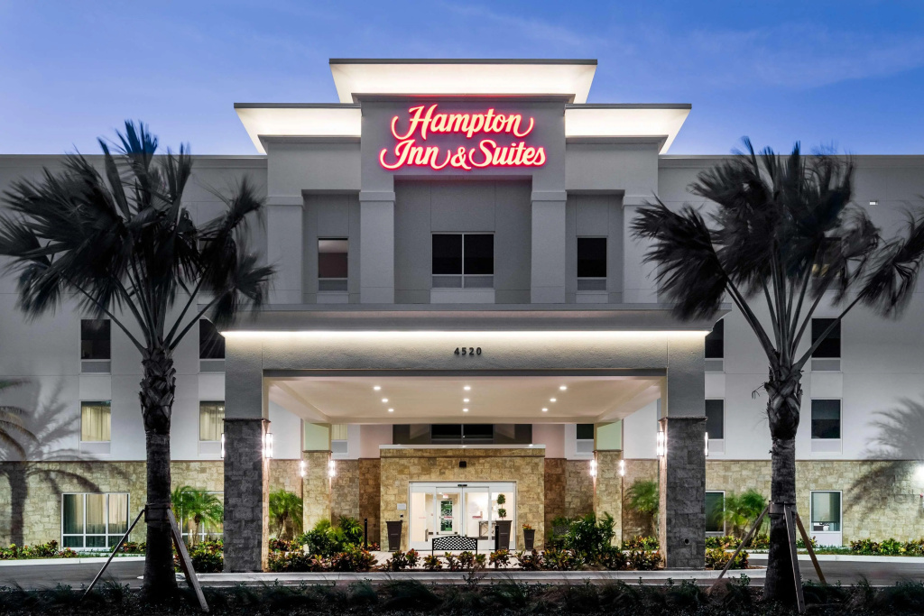 photo 1 of Hampton Inn & Suites West Melbourne-Palm Bay Road