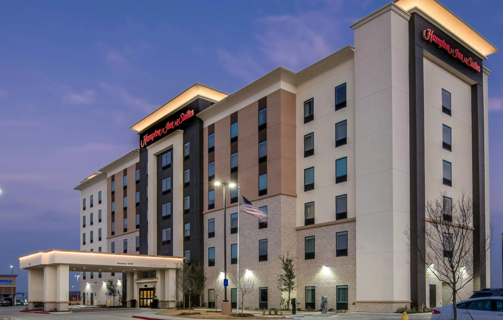 photo 1 of Hampton Inn & Suites Dallas-The Colony, TX