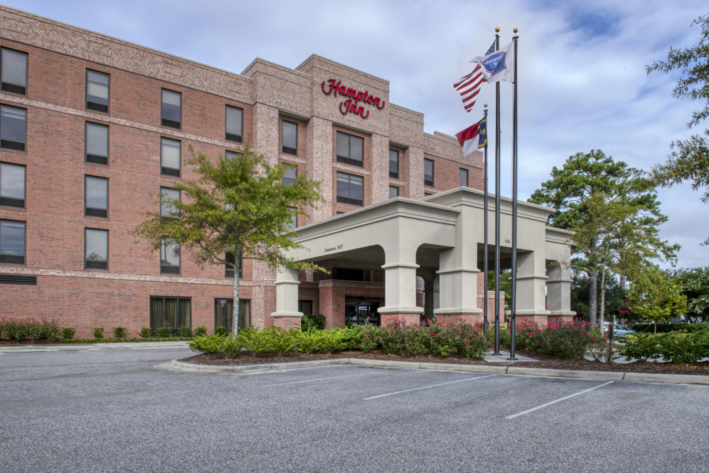 photo 1 of Hampton Inn Wilmington - University Area/Smith Creek Station