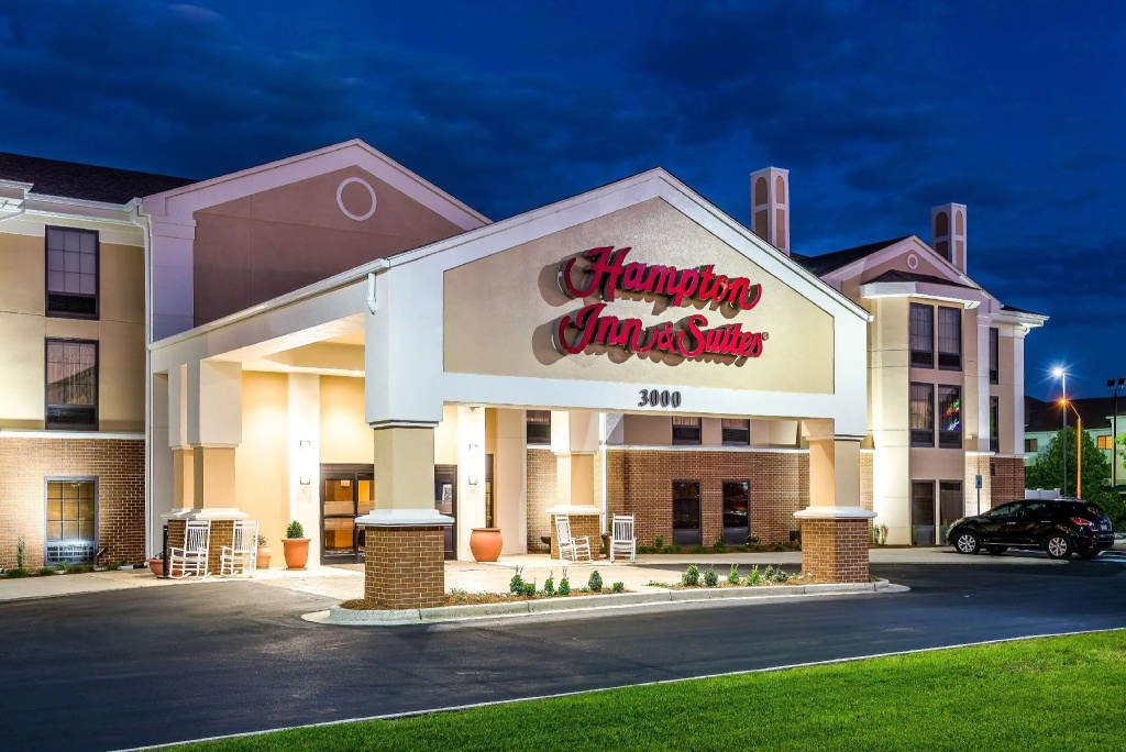 photo 1 of Hampton Inn & Suites Florence Center