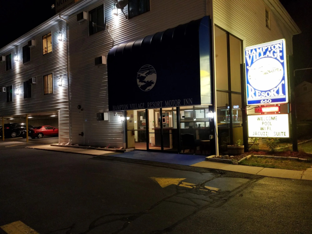 photo 1 of Hampton Village Inn
