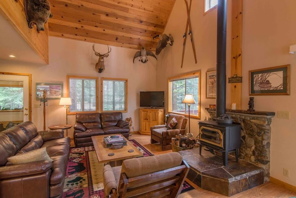 photo 1 of Hansing s Lair 4 Bedroom Holiday Home By Tahoe Truckee