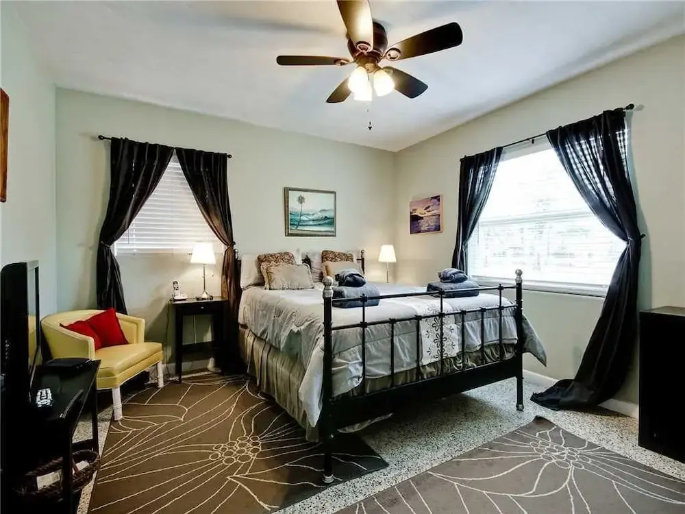 photo 1 of Venice Harbor 604 - One Bedroom Home