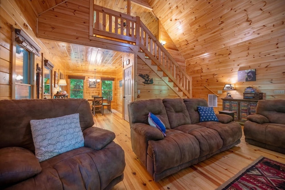 photo 1 of Harleys River Retreat - Charming Cabin in Coosawattee River Resort Hot tub
