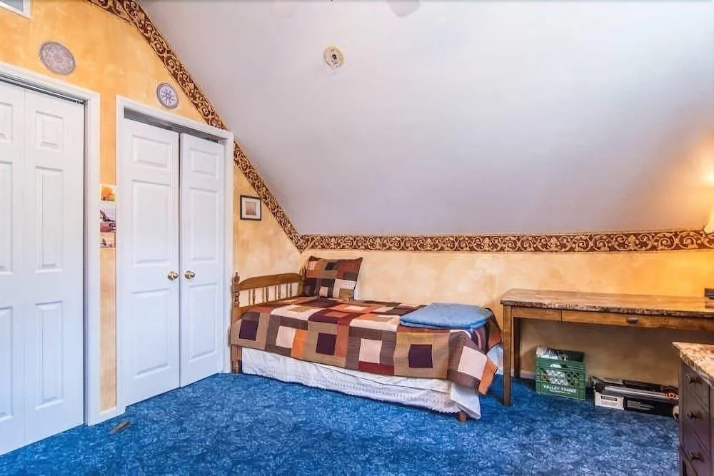 photo 1 of Harmony House