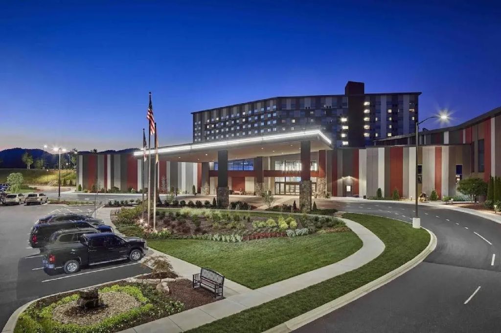 photo 1 of Harrah's Cherokee Valley River – A Caesars Rewards Destination