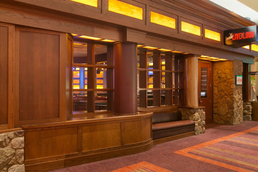photo 1 of Harrah's Council Bluffs – A Caesars Rewards Destination