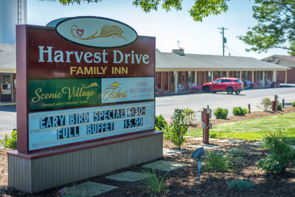 photo 1 of Harvest Drive Family Inn