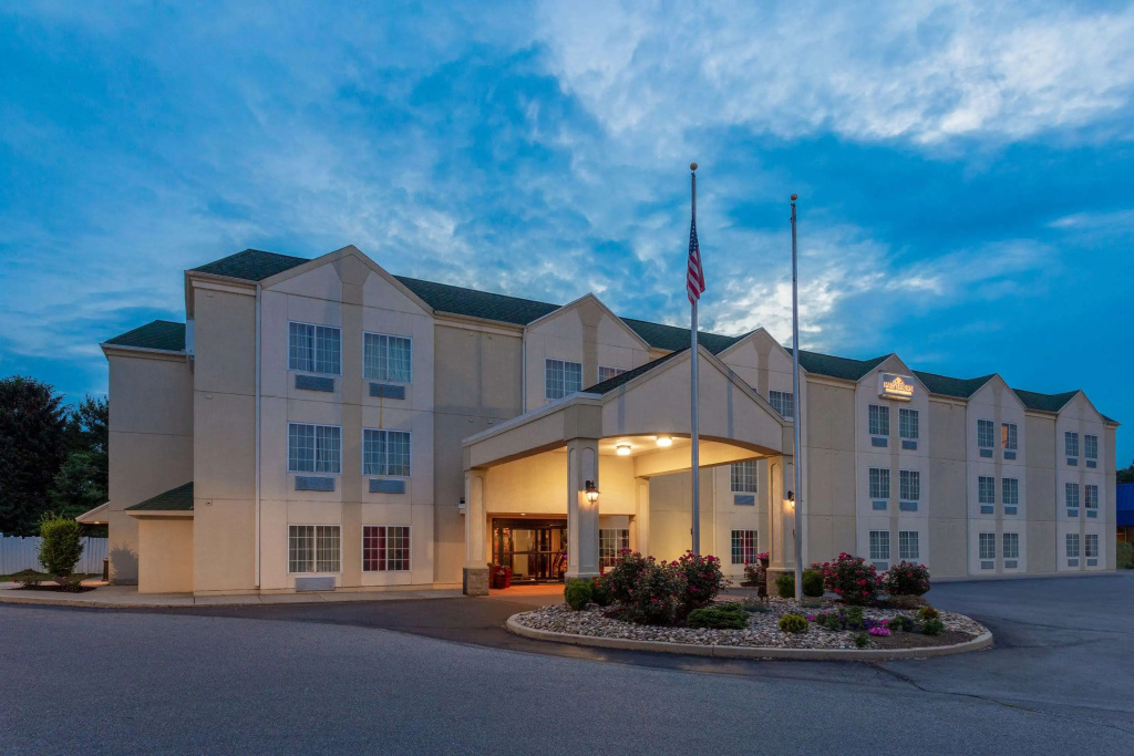 photo 1 of Hawthorn Suites by Wyndham Allentown-Fogelsville