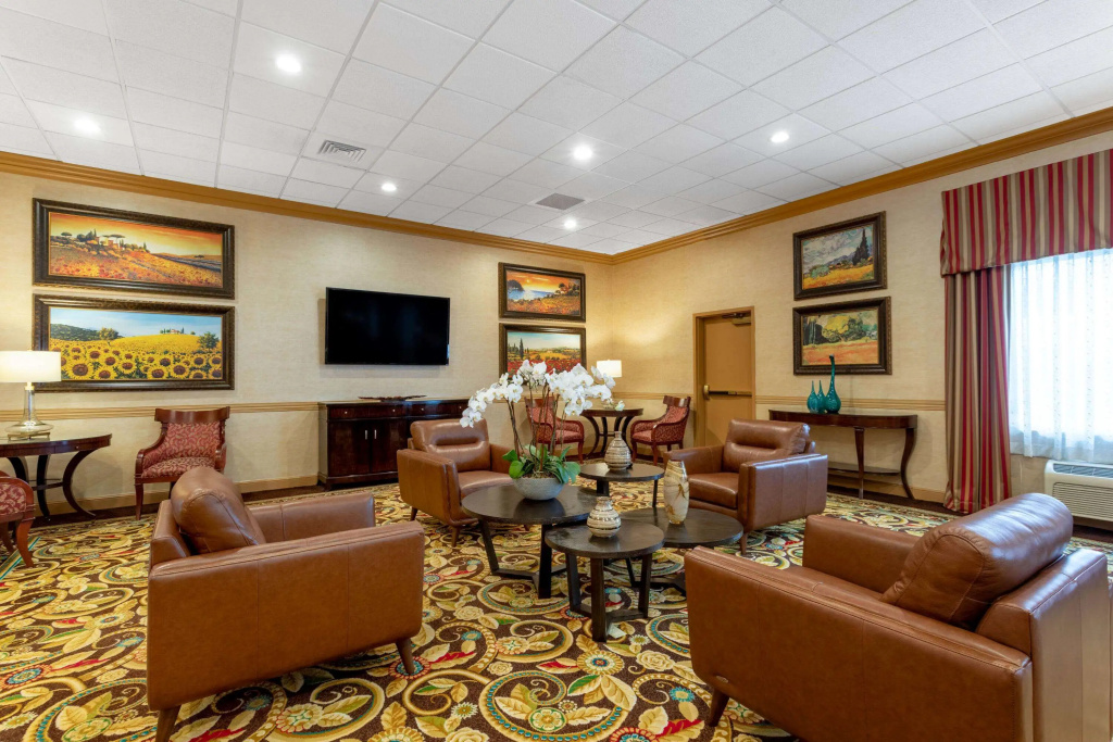 photo 1 of Hawthorn Extended Stay by Wyndham West Palm Beach Airport