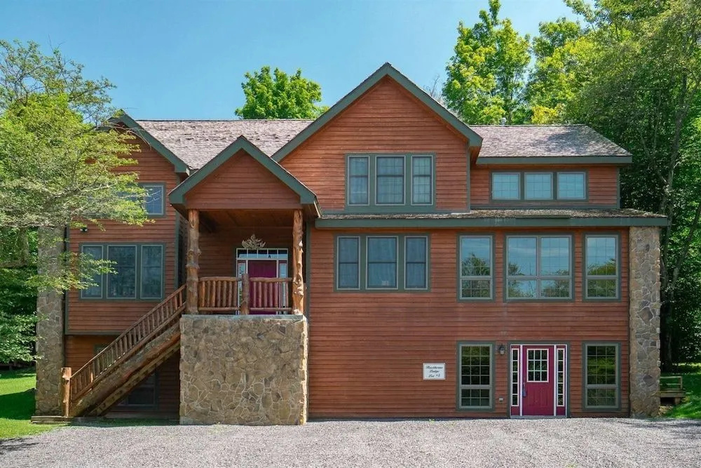 photo 1 of Hawthorne Lodge