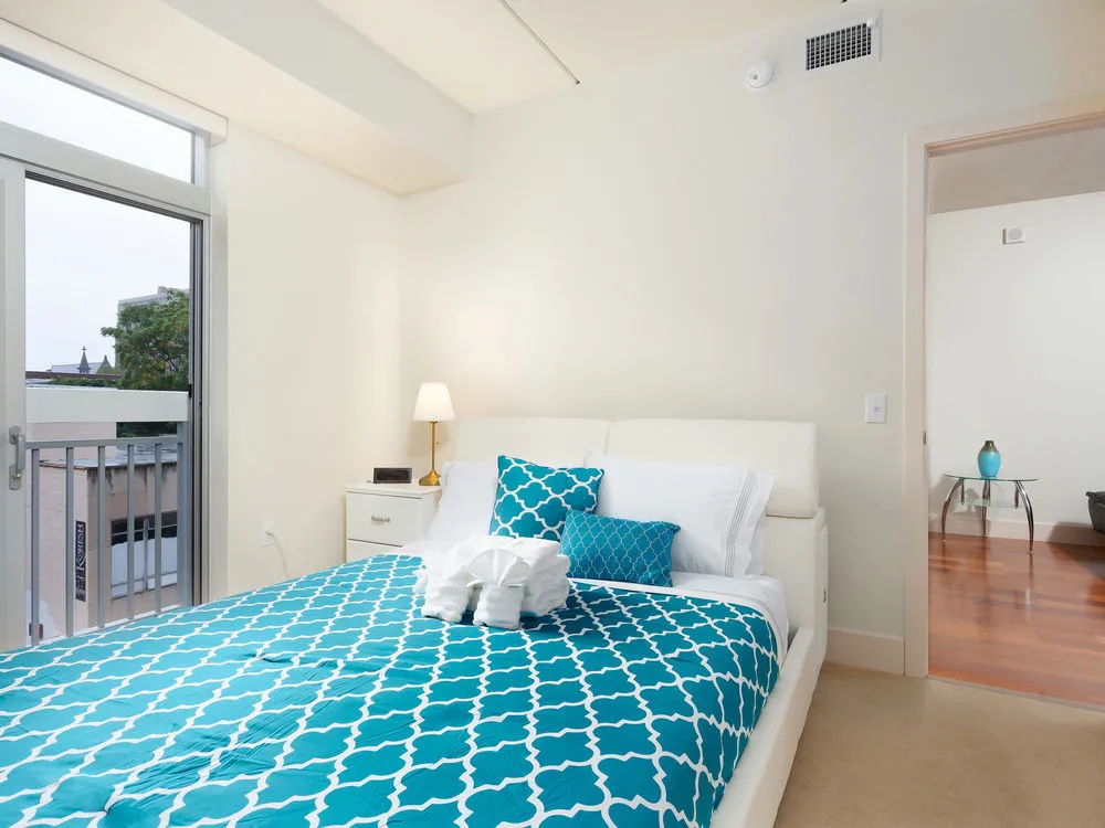 photo 1 of Heaven on Hollywood Furnished Apartments