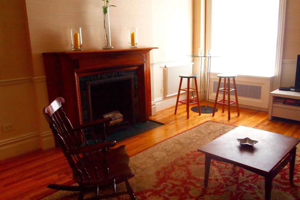 photo 1 of Herrick Guest Suites 74th Street Apartment