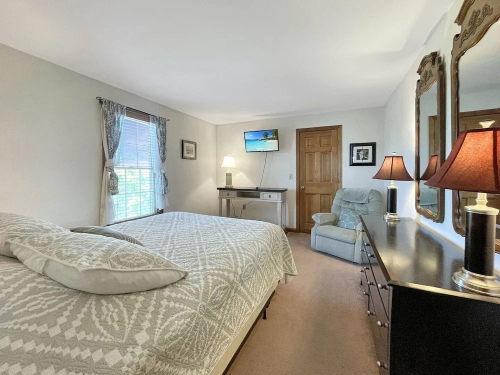 photo 1 of High View at Short Sands Brought to you by GetAway Vacations