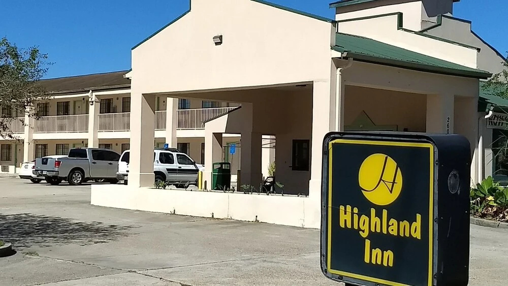 photo 1 of Highland Inn Denham Springs - Baton Rouge East