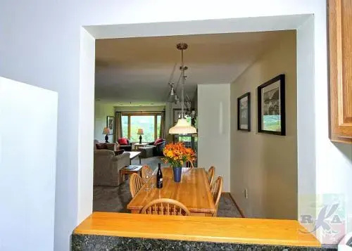 photo 1 of Highridge Condominium Unit B11