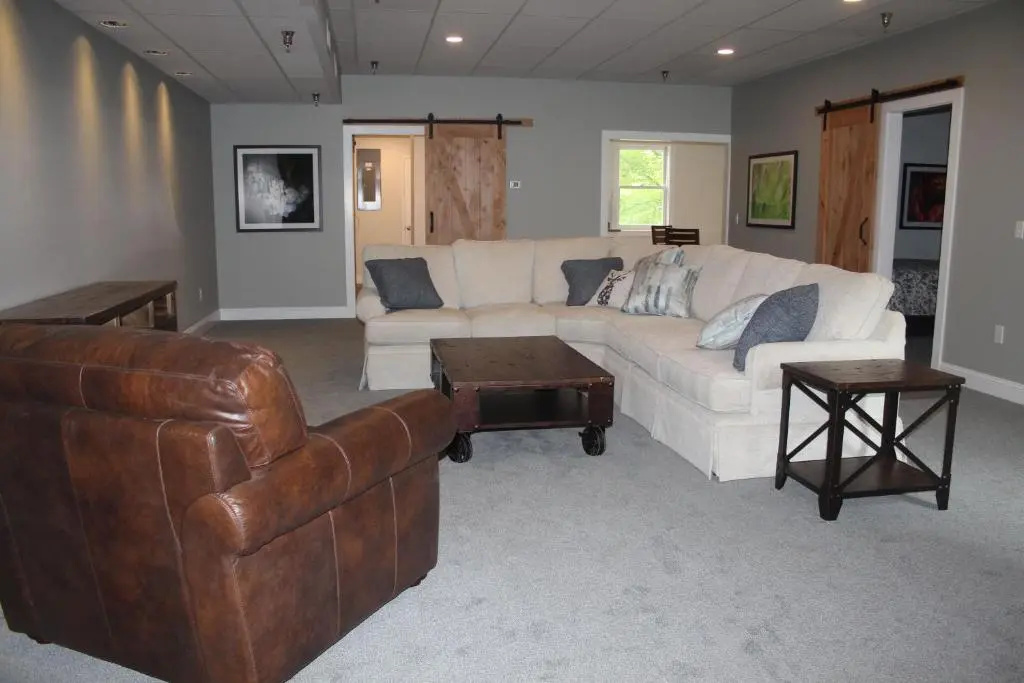 photo 1 of Highridge Suite