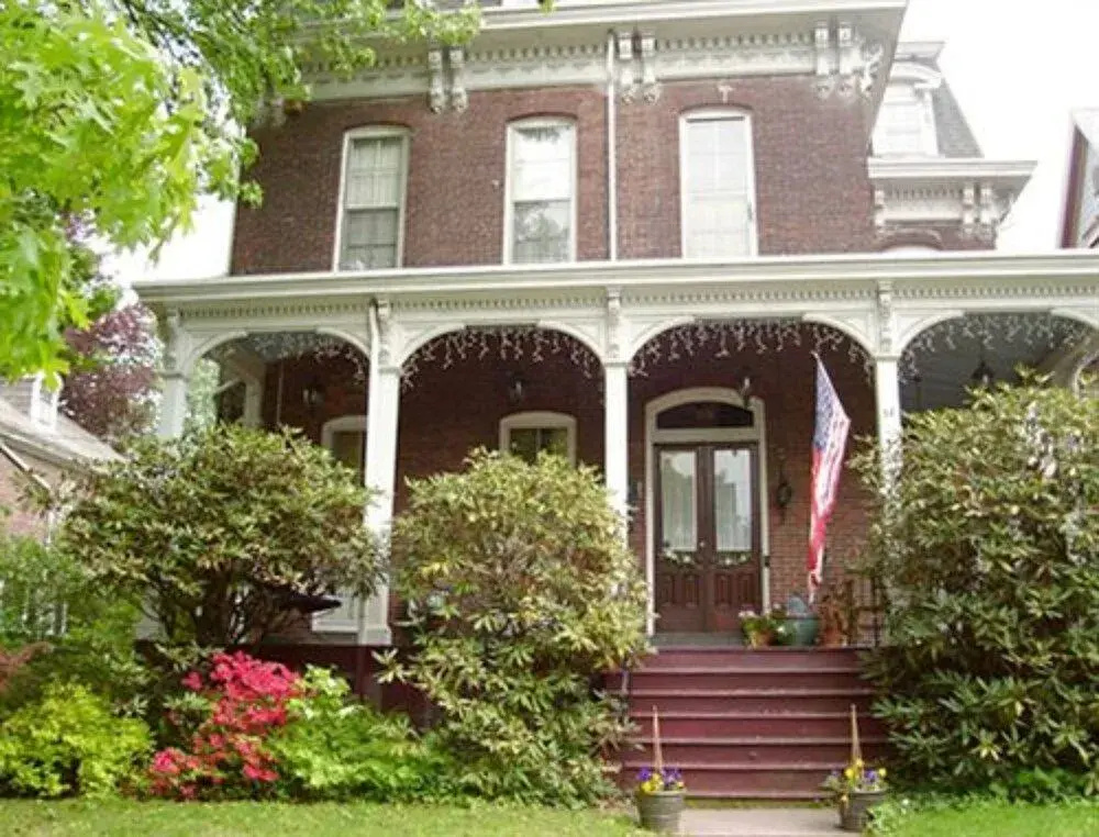 photo 1 of Hillard House Inn