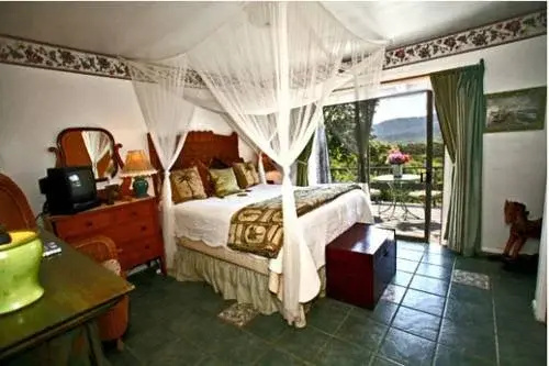 photo 1 of Hillcrest Country Inn