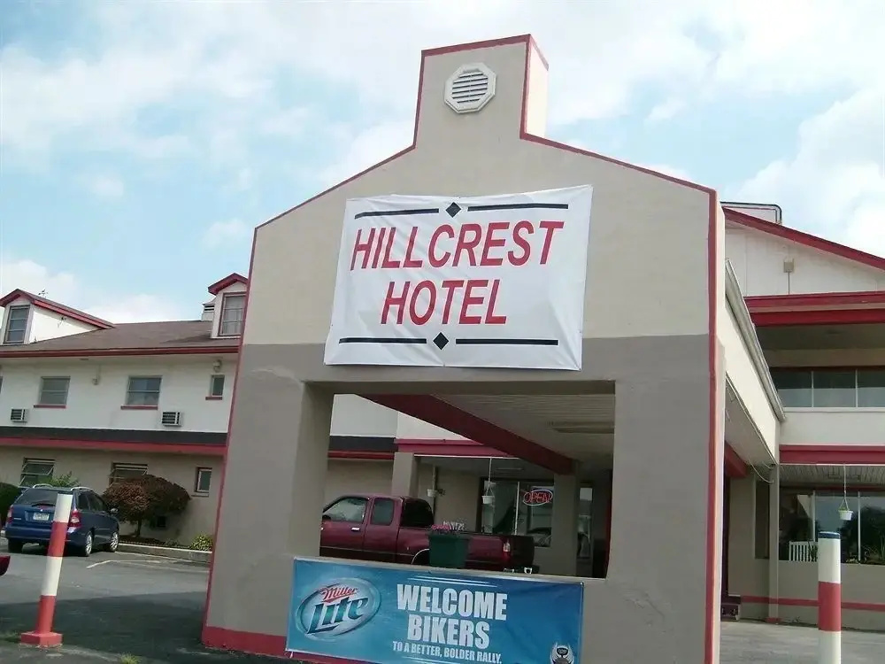 photo 1 of Hillcrest Hotel and Lounge