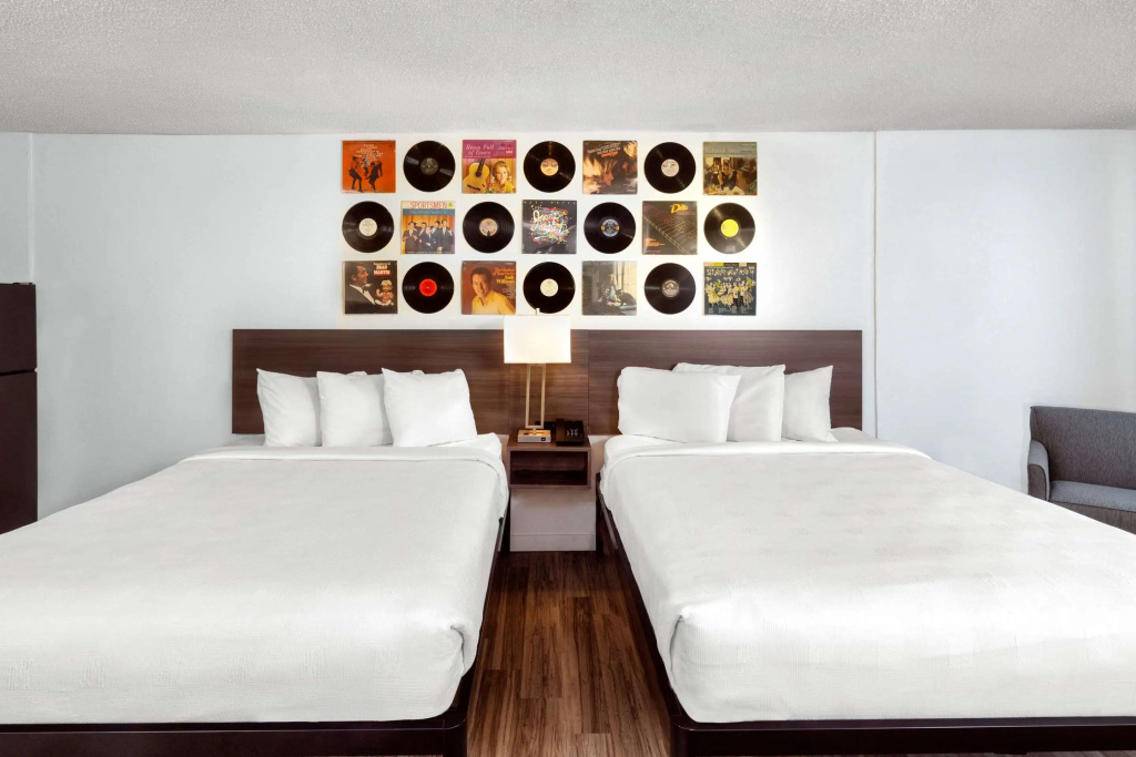 photo 1 of Hillside Crossing Nashville a Ramada by Wyndham