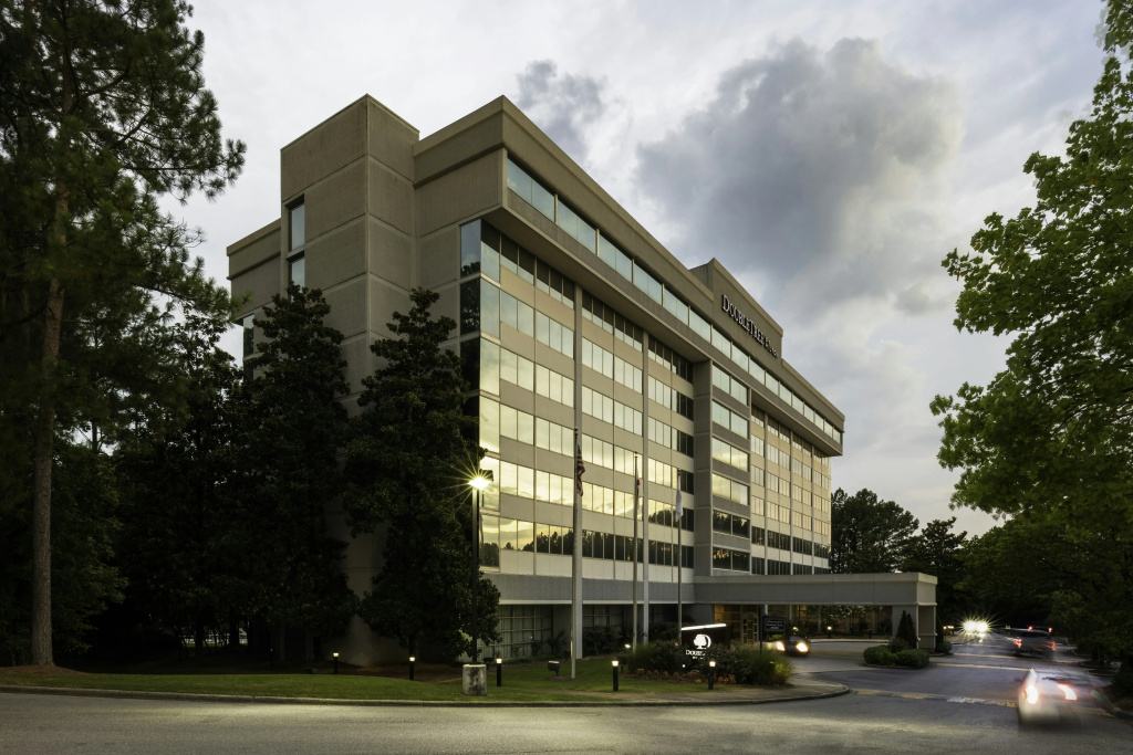 photo 1 of DoubleTree by Hilton Birmingham Perimeter Park