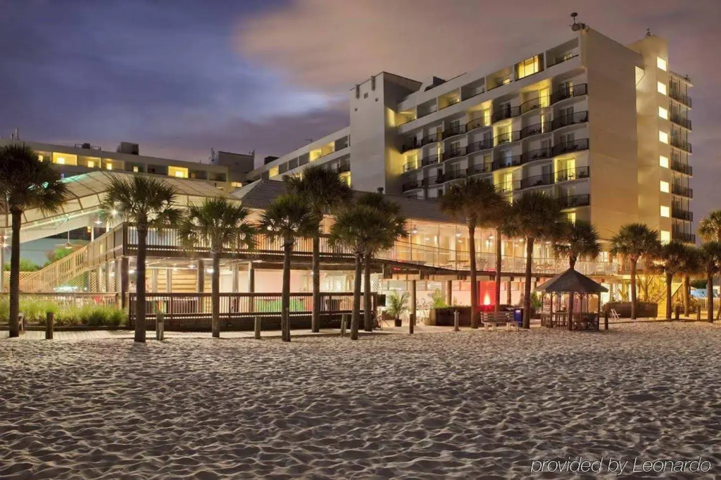 photo 1 of Hilton Clearwater Beach Resort & Spa