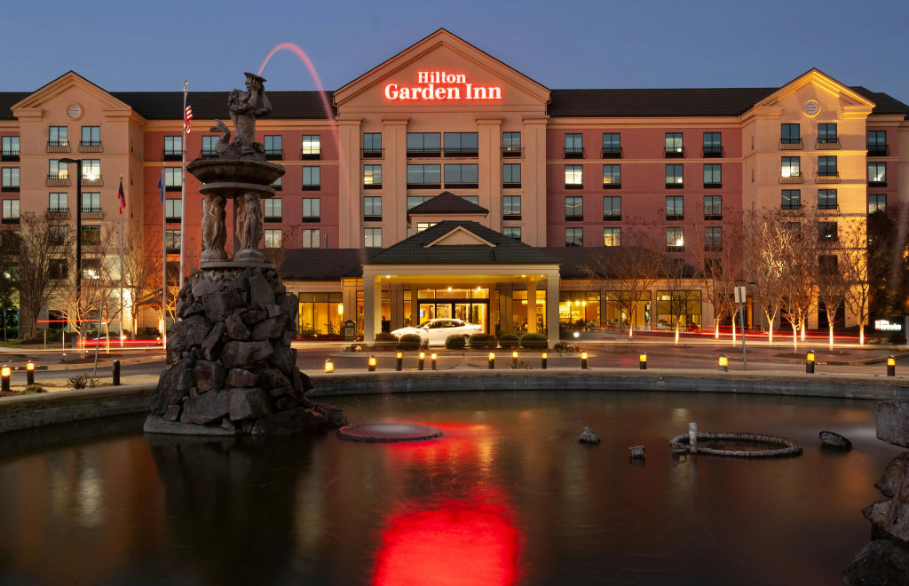photo 1 of Hilton Garden Inn Atlanta Airport/Millenium Center
