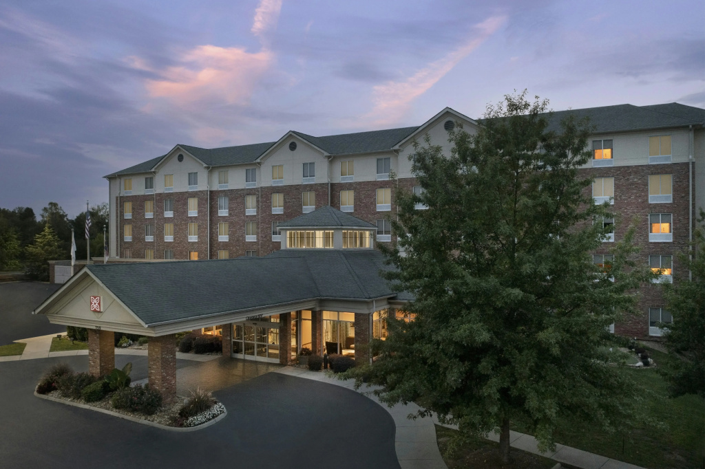 photo 1 of Hilton Garden Inn Charlotte/Mooresville