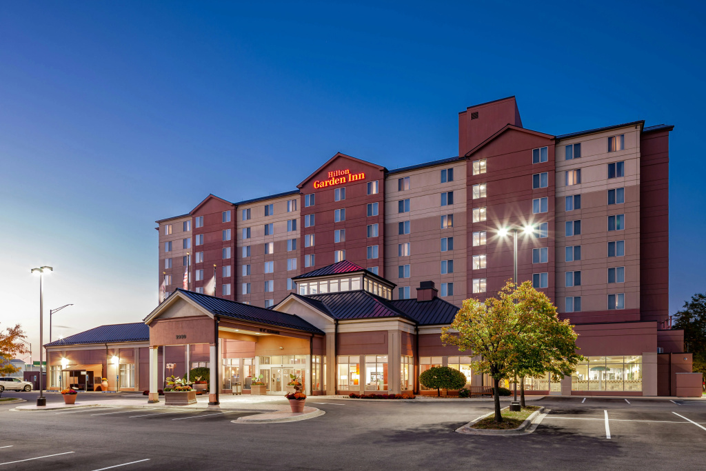 photo 1 of Hilton Garden Inn Chicago OHare Airport