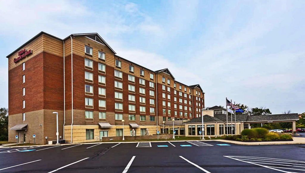 photo 1 of Hilton Garden Inn Cleveland Airport